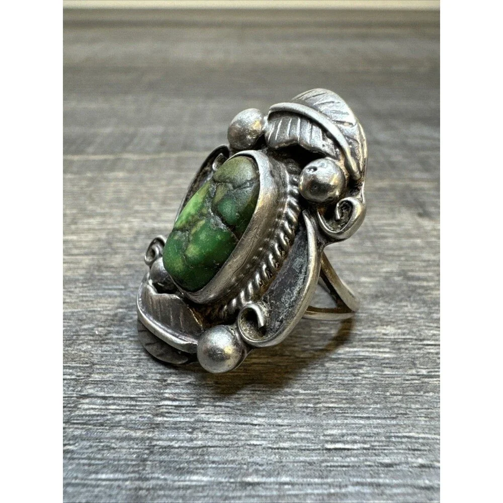 Vtg Navajo Sterling Silver Green Turquoise Ring Signed Sz7.5 Handmade Native WOW